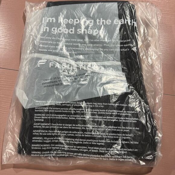 New Year Round Terry High-Waisted Sweatpant - Picture 4 of 5